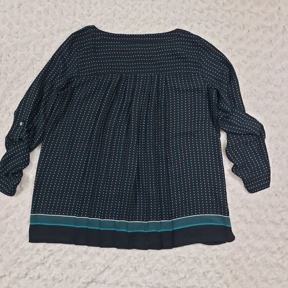 Loft petites size small sheer navy blouse with teal dots and sleeve buttons - Picture 4 of 6